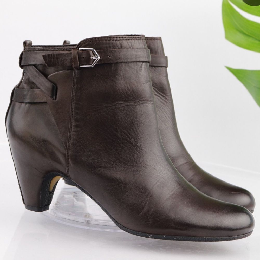 Sam Edelman MADDOX Brown Leather Crisscross Strap Zip Up Heeled Ankle Booties